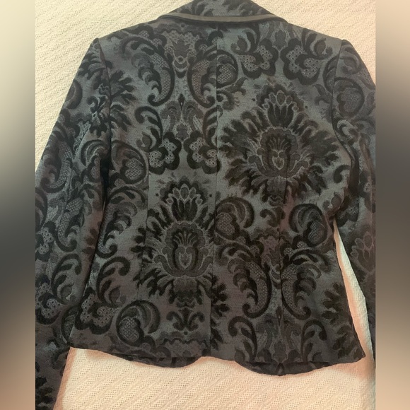 Marciano Brocade Blazer with faux leather buttons and trim - Picture 4 of 6